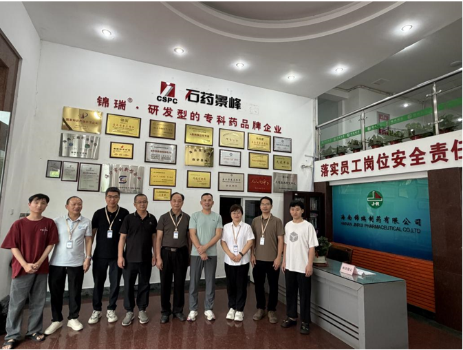 海南科技职业大学化学与材料工程学院 赴安博手机开展访企拓岗专项行动